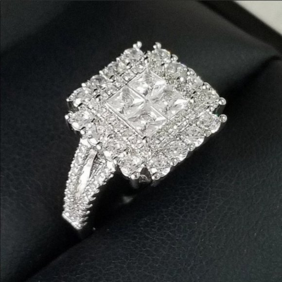 NEW💎925 Sterling Silver Diamond Halo Squar Ring - Picture 5 of 7